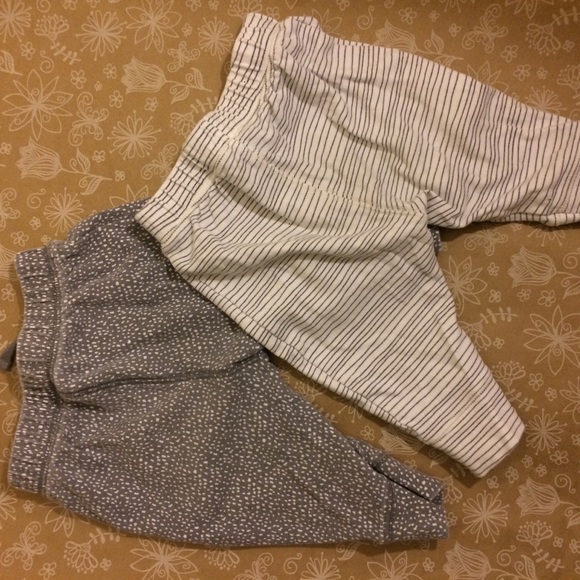 [JB] Baby boy’s bottoms joggers 2 pairs 9 months - Picture 2 of 6